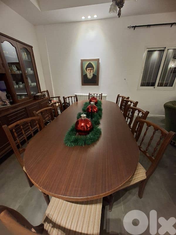 dining room , oak , chairs , lustres, tables 4