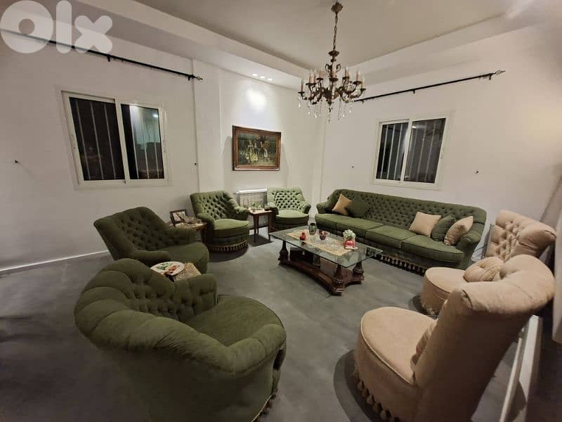 dining room , oak , chairs , lustres, tables 7