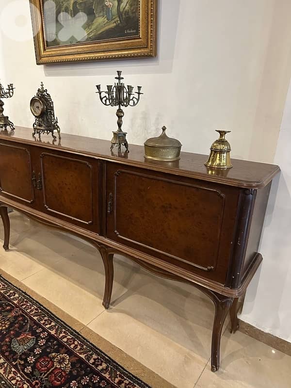 درسوار أنتيك 0