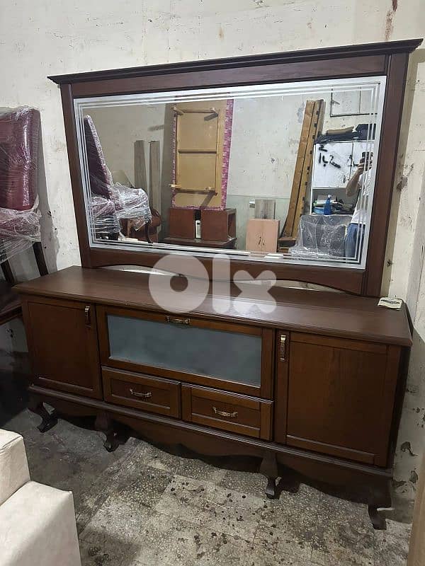 اوضة سفرة شغل توصاية ملبسة قشرة سنديان 1