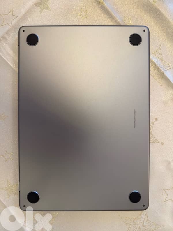 M3 Macbook Air 13” 4