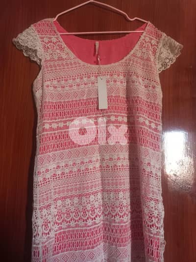 فستان للبيع