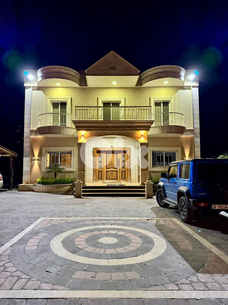 دوبلكس مفروشة فاخرة للبيع كفرفيلا- Furnished Villa for Sale Kfarfila 0