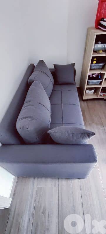 Aura Comfort Sofa – 2-Seater (used) 1