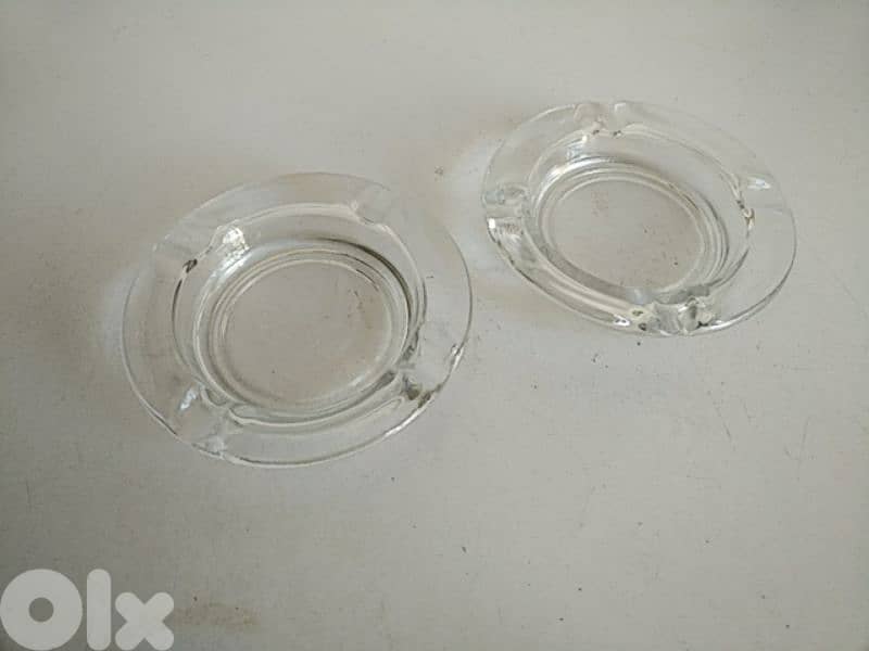 Two round glass ashtrays - Not Negotiable 0