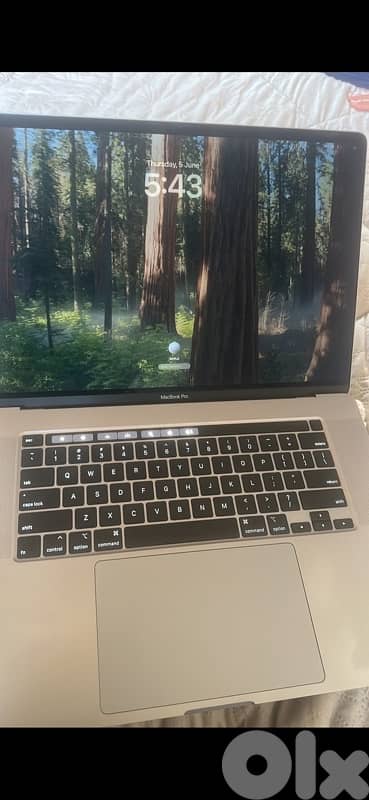 MacBook Pro 16” i7 – 16GB – 1TB SSD – Powerful & Clean – For Sale