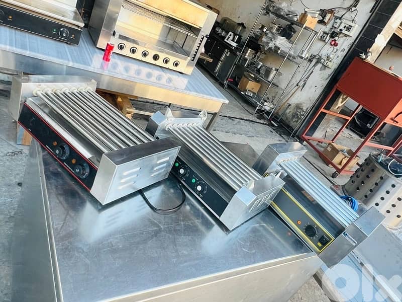 مكنات هوت دوغ مستعملة كتير نضيفة نوعيات ممتازة 2