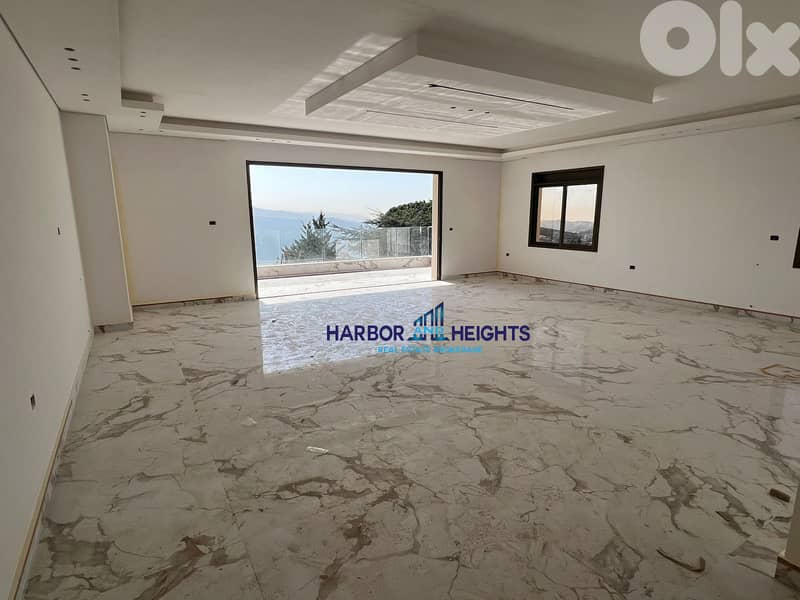 apartment For sale in baabdat شقة للبيع في بعبدات 0
