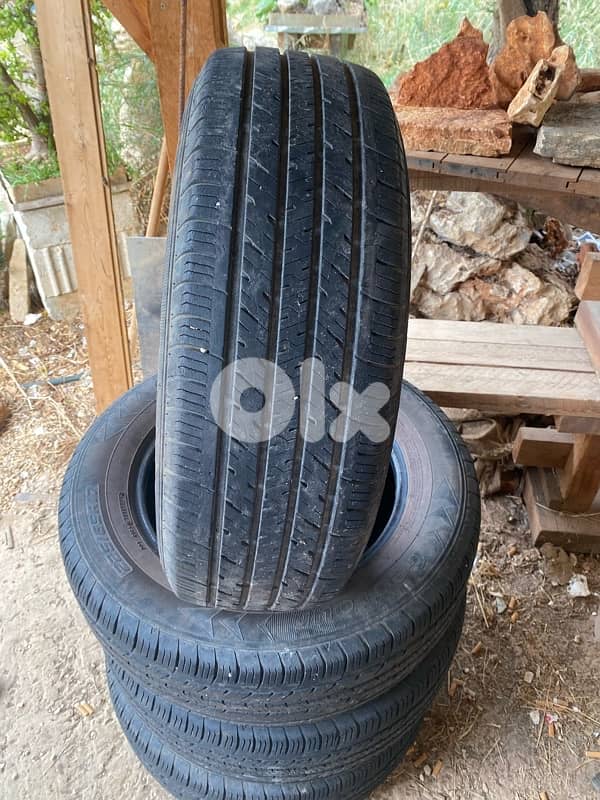 دواليب مستعملة لجيب صناعة  تايوانية 225/65R17 Geotour 2