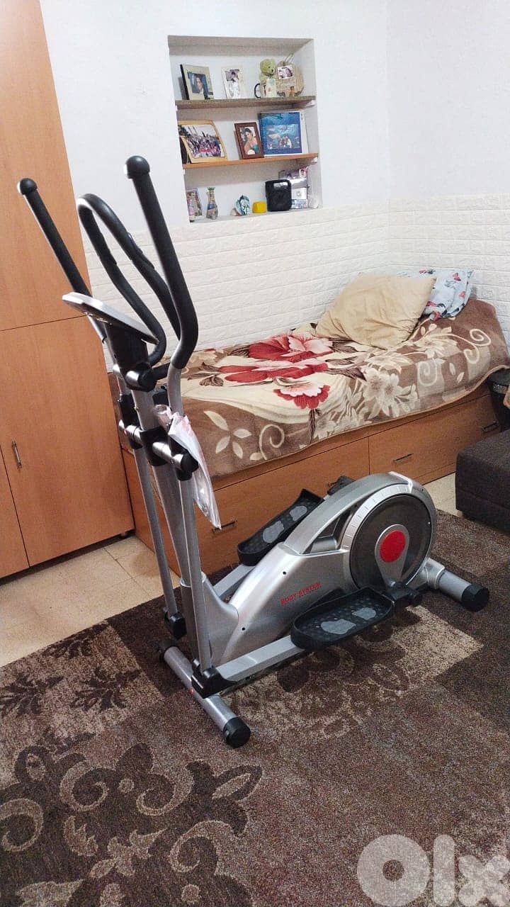 Elliptical machine 0
