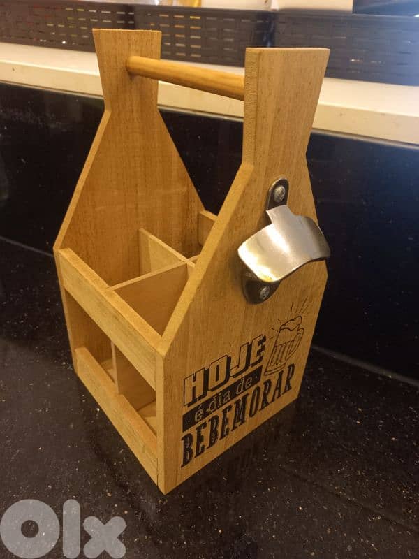 wooden beer holder 0