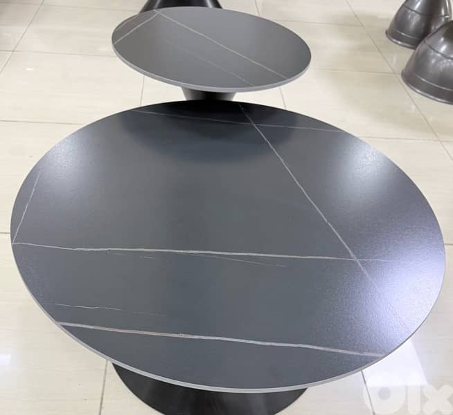 Center table طاولة نص 1