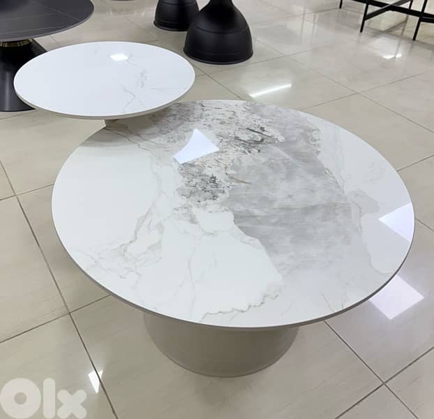 Center table طاولة نص 2