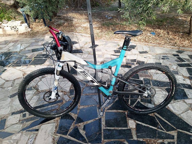 yeeti bike for mountains 1