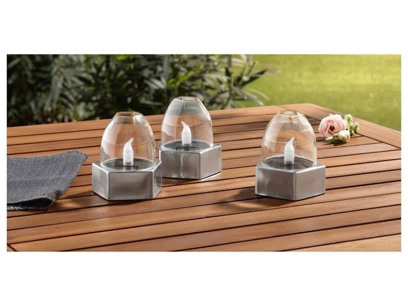 The LIVARNO solar LED lights provide warm ambient lighting 1