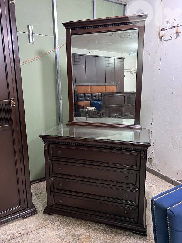 اوضة نوم شغل توصاية خشب زان ولاتي كلا ملبسة قشرة زان 2