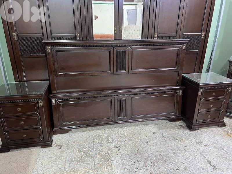 اوضة نوم شغل توصاية خشب زان ولاتي كلا ملبسة قشرة زان 4