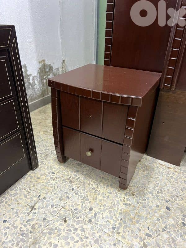 اوضة نوم ملبسة قشرة زان 2