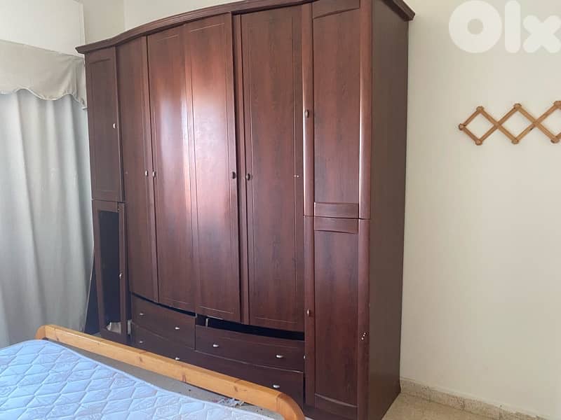 used bedroom. غرفة نوم مستعملة 1