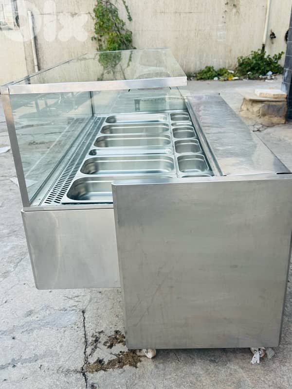 براد واجهة مع جوط jn فول ستانليس 2متر شبه جديد 4