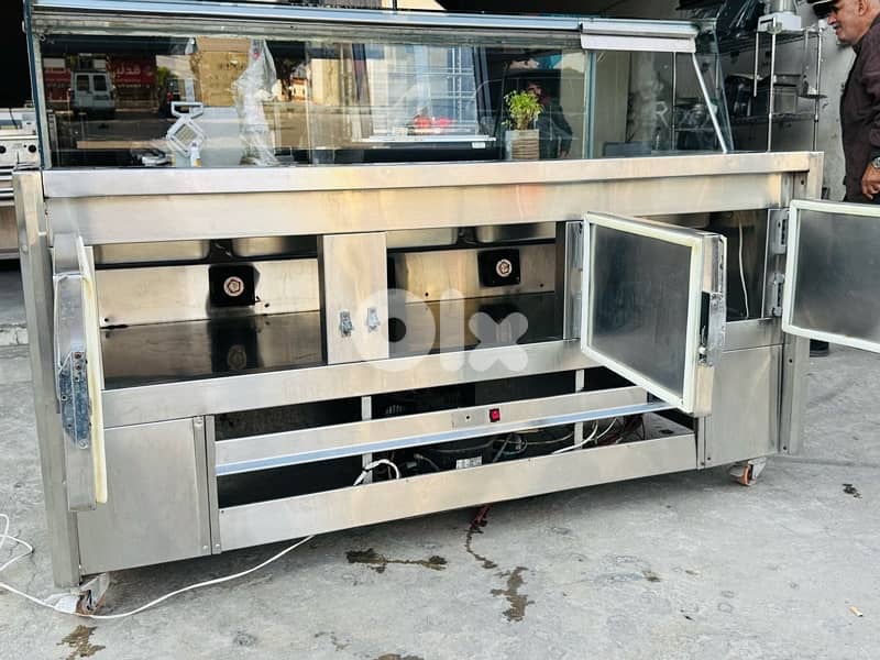 براد واجهة مع جوط jn فول ستانليس 2متر شبه جديد 6