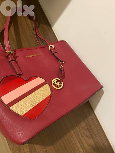 Micheal Kors handbag