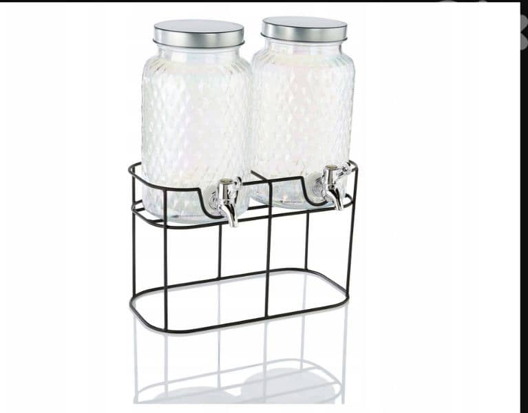 ERNESTO 2 GLASS WATER DISPENSER WITH A MODERN STAND. _4$ delivery. 2