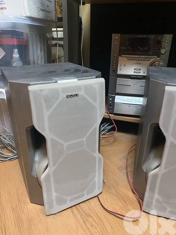 stéréo Sony take five cds and type 3