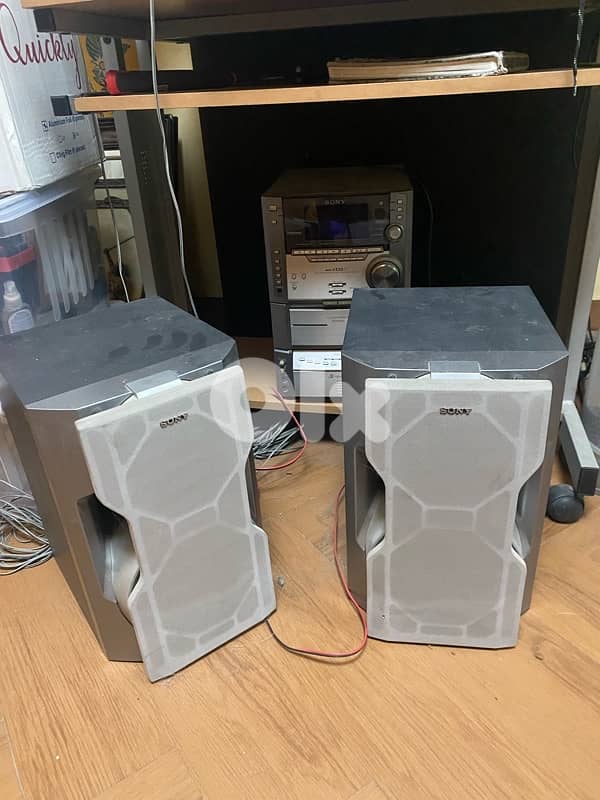 stéréo Sony take five cds and type 4