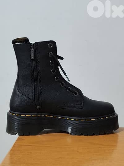 Dr Martens Jadon lll