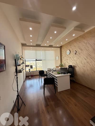 Office for rent  in Jdeideh prime location.
