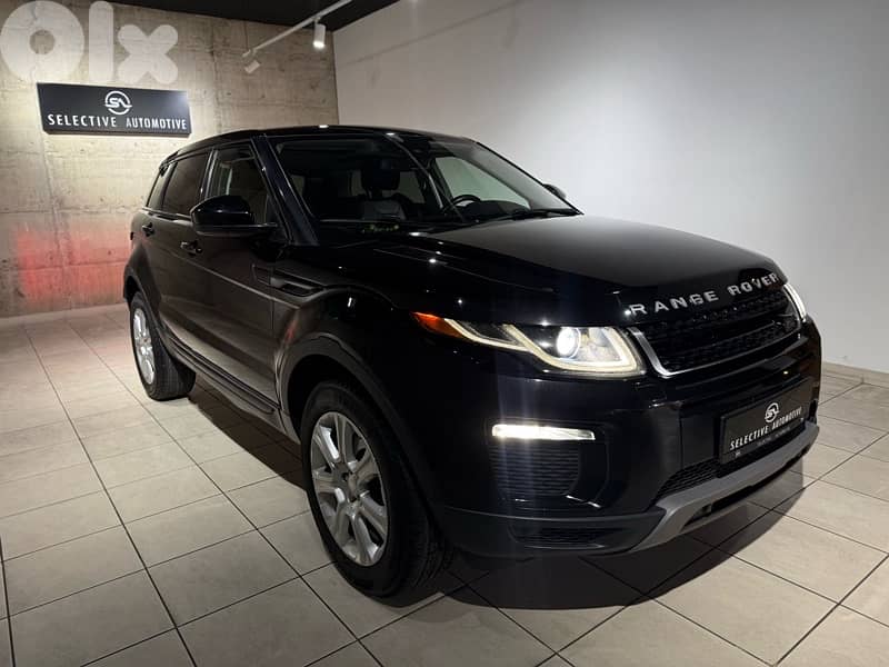 Land Rover Evoque 2018 full black clean carfax 0