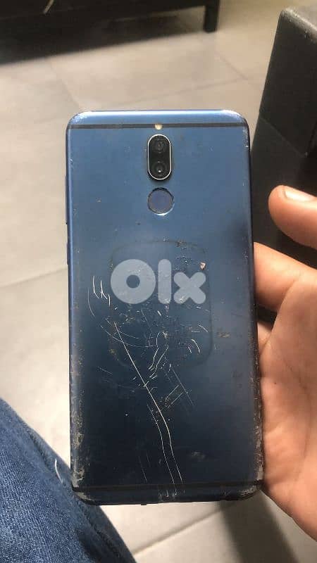 هواوي mate10 lite  بدو بطارية 1