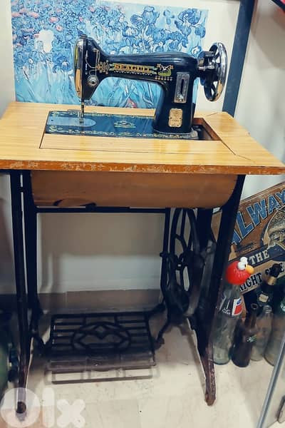 Vintage Seagull Manual Sewing Machine with Iron Stand (Antique)