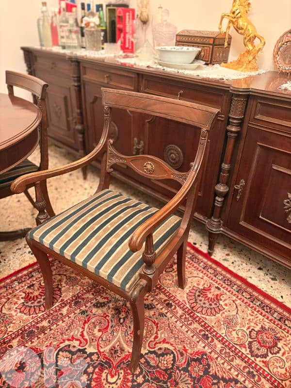 غرفة سفرة انكليزية 2