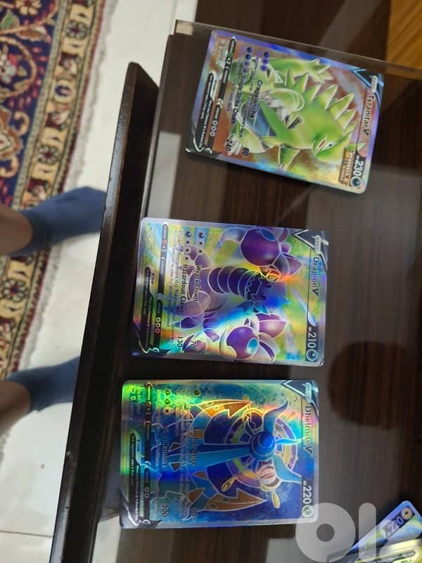 pockemon 200 cards 4