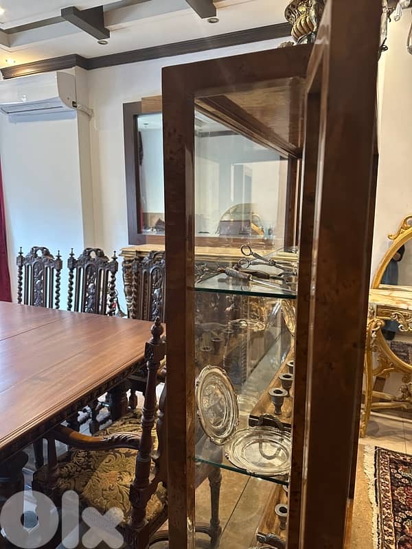 Czech Biedermeier Display Cabinet in Walnut and Spruce, 1830s 3