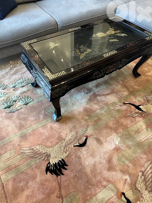 Oriental Coffee Table Lacquered in Black  with Stone 10