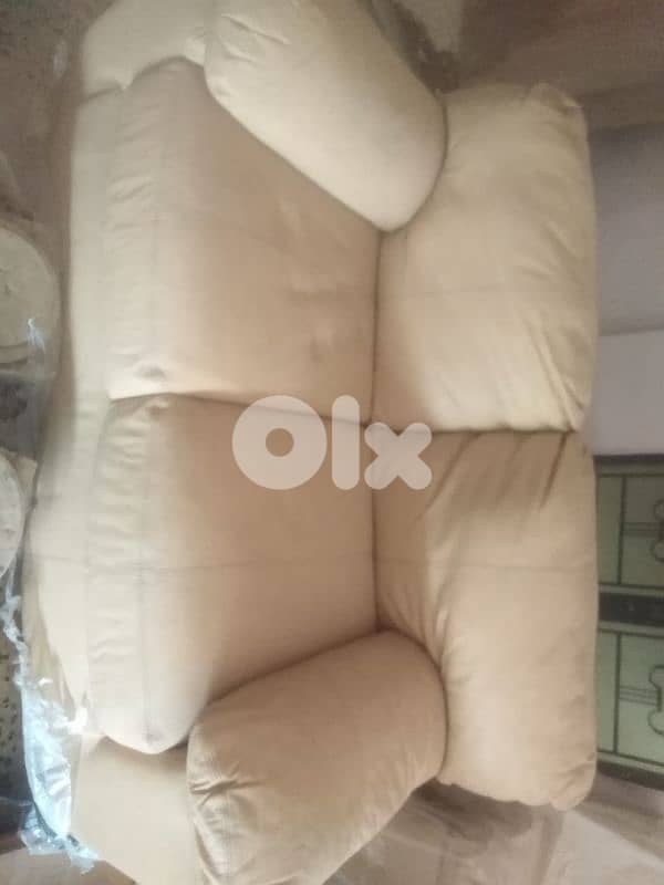 leather living room غرفة قعدة 2