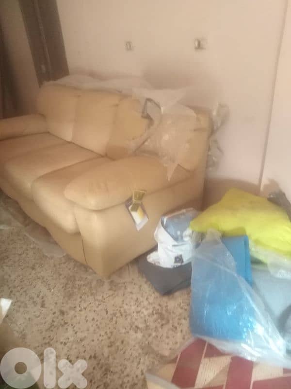 leather living room غرفة قعدة 7