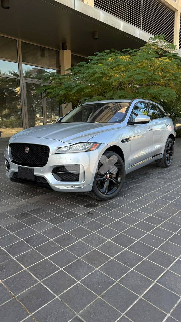 Jaguar F-Pace 2018 R-Sport 0