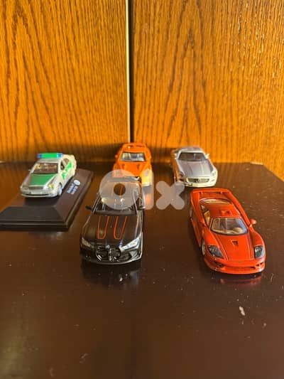 diecasts cars 1/43