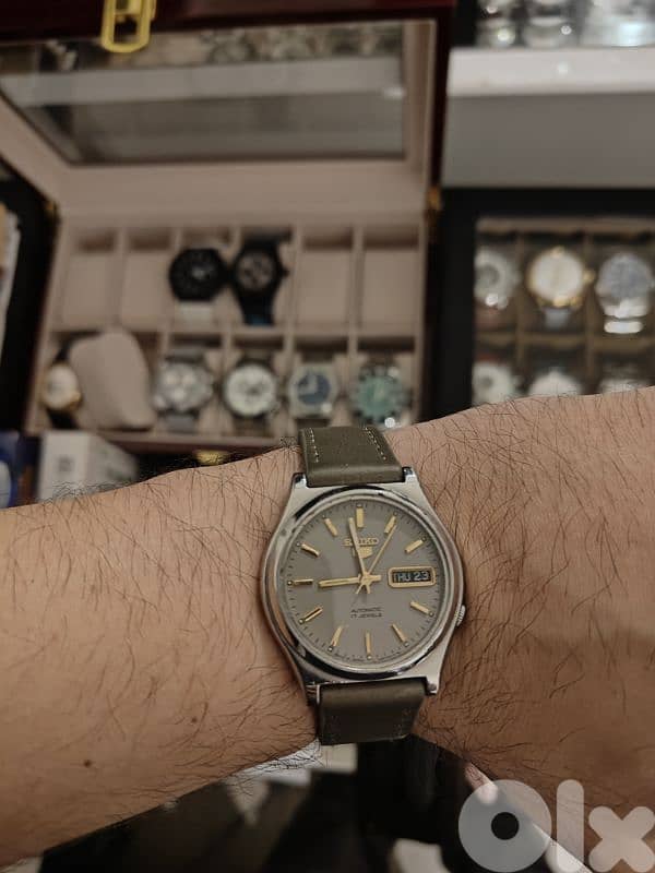 3 watches - Swiss Legend + Seiko + Pagani Design 5