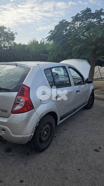 Renault Sandero 2010