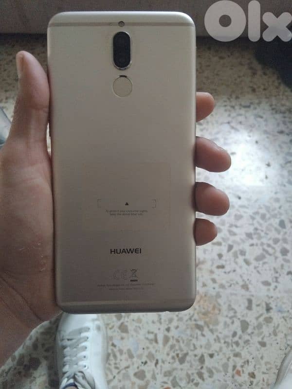 Huawei mate 10 lite 1