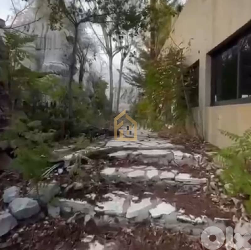 Land for sale in Feytroun GH197 أرض للبيع في فيطرون 1