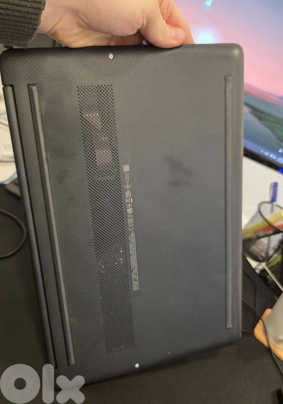 HP i5-1235 USED LIKE NEW 3