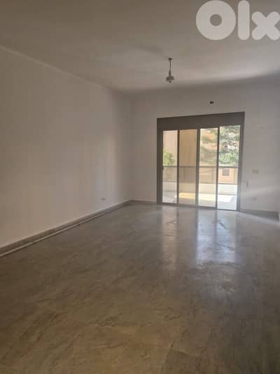 Apartment for sale in Zouk شقة للبيع في زوق