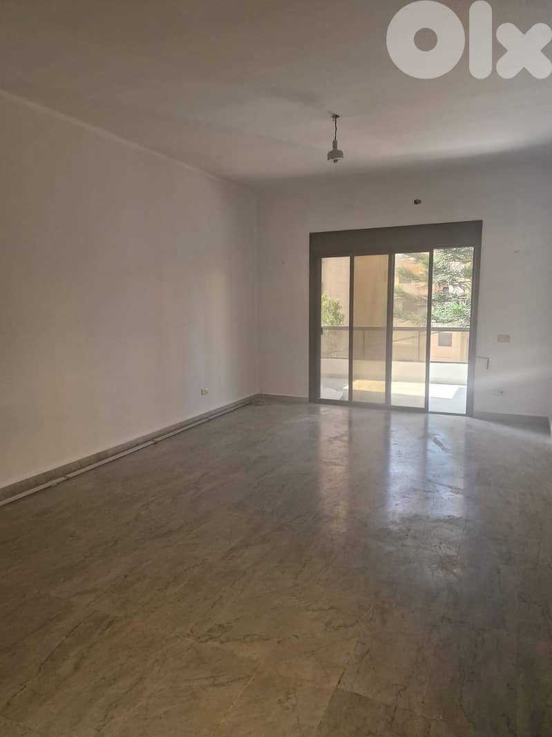 Apartment for sale in Zouk شقة للبيع في زوق 0