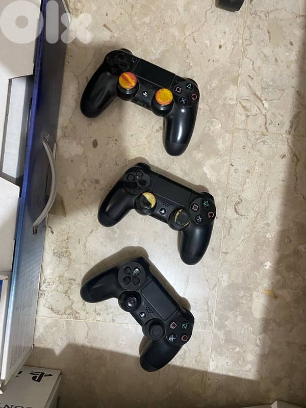 Playstation 4 fat, 500 GB 3